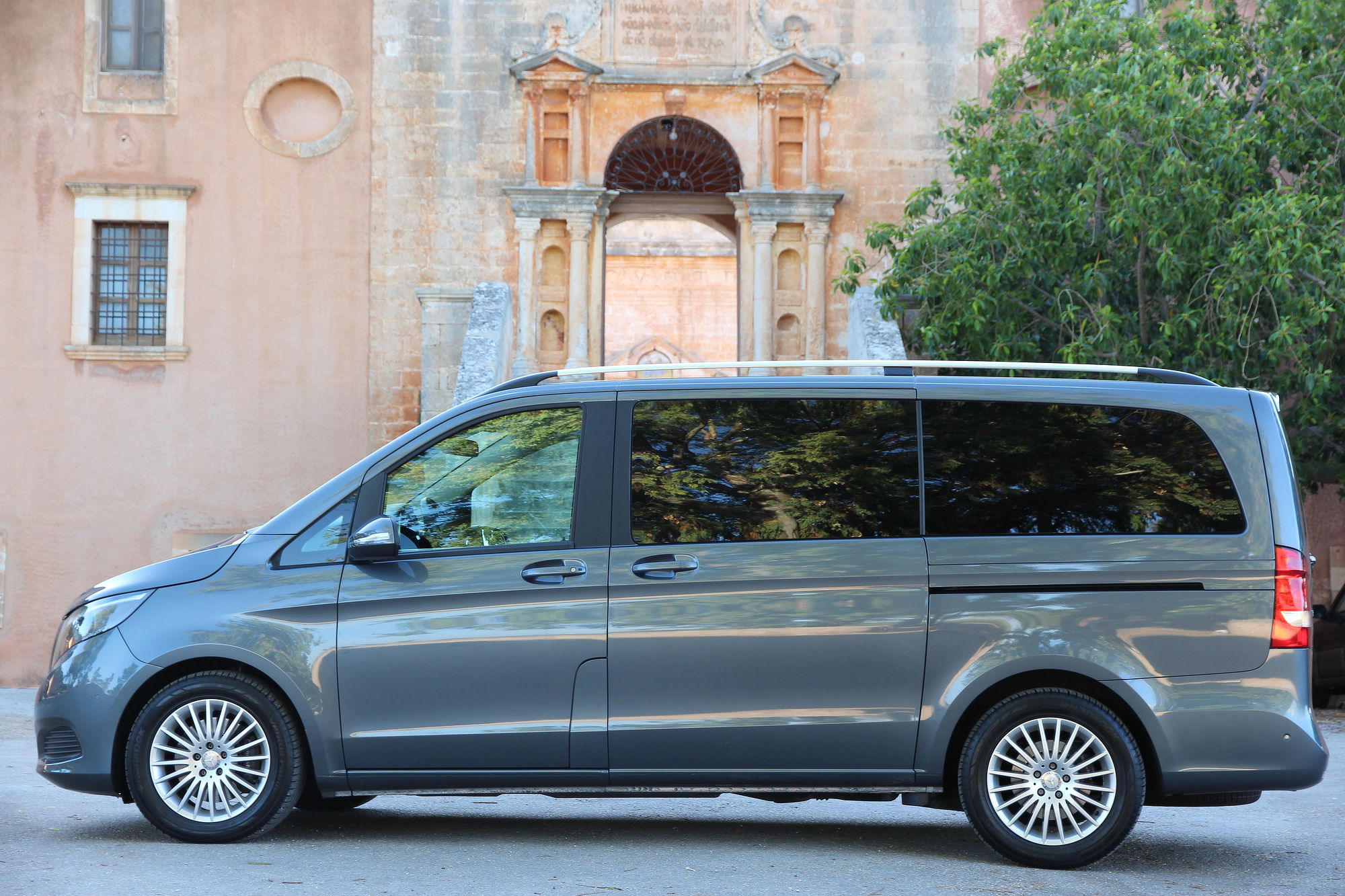 diktynna-travel-van-excursions-2